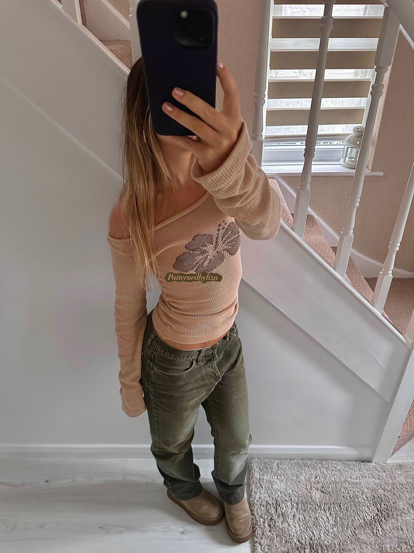 Hibiscus sweater